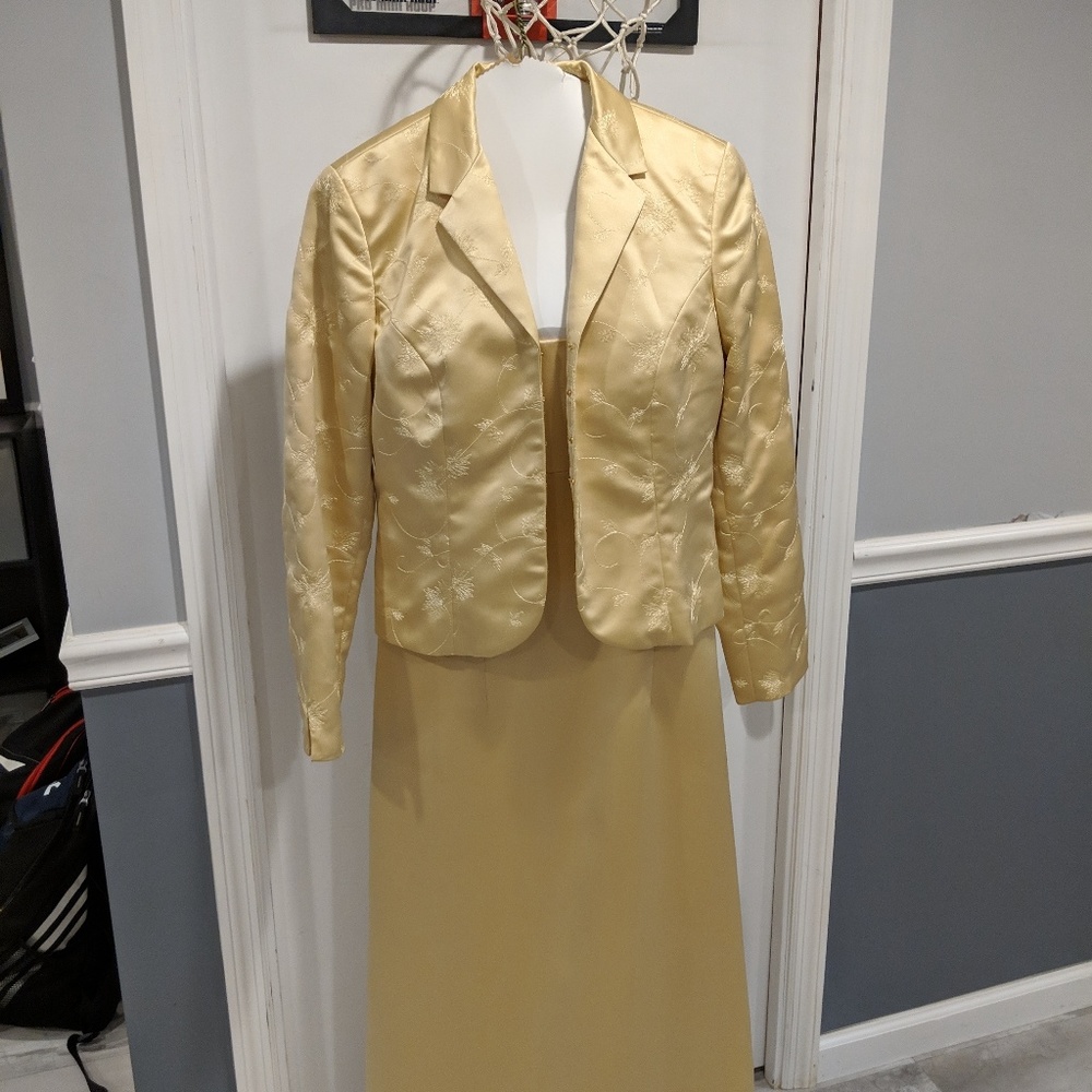 Nicole miller gown with fitted embellish jacket